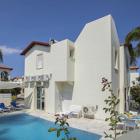Villa Raflia Pernera Екстериор снимка