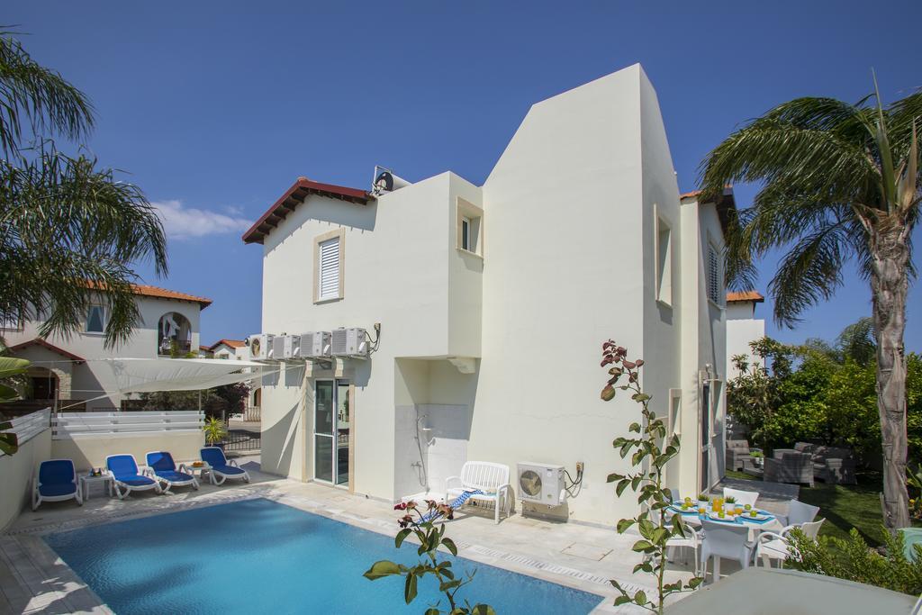 Villa Raflia Pernera Екстериор снимка