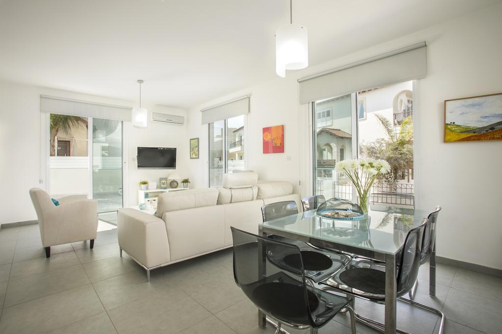 Villa Raflia Pernera Екстериор снимка